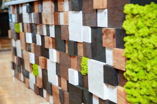 Coin Apartments & Hostel