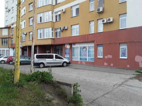 Apartment Near Maidan Shopping Center