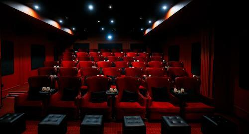 Hotel Central Magnat Cinema