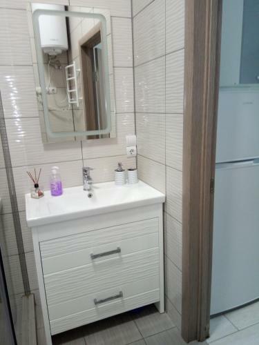 Apartment On 28-ho Chervnya Street