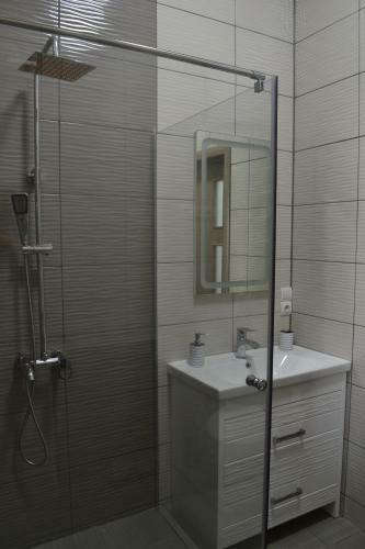 Apartment On 28-ho Chervnya Street