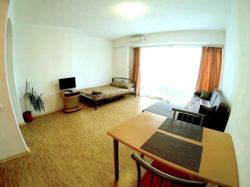Apartamento Hotel - Oleksandra Polia 27d