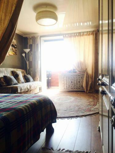 Apartment On Marshala Malinovskogo