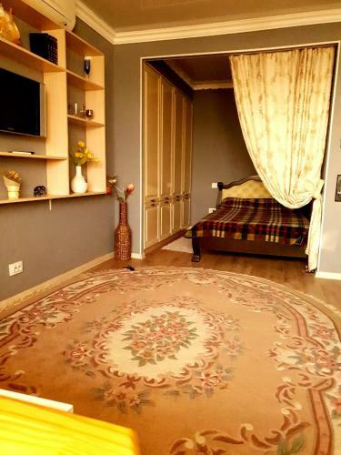 Apartment On Marshala Malinovskogo