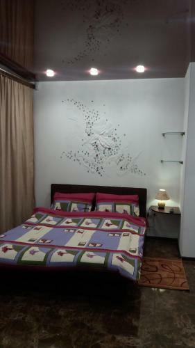 Apartment On Suvorov Avenue 60