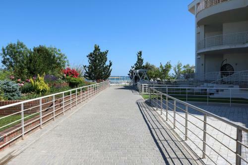 Beach Apartment Zebra