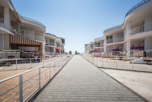 Gold Bugaz Apartment Near The Sea