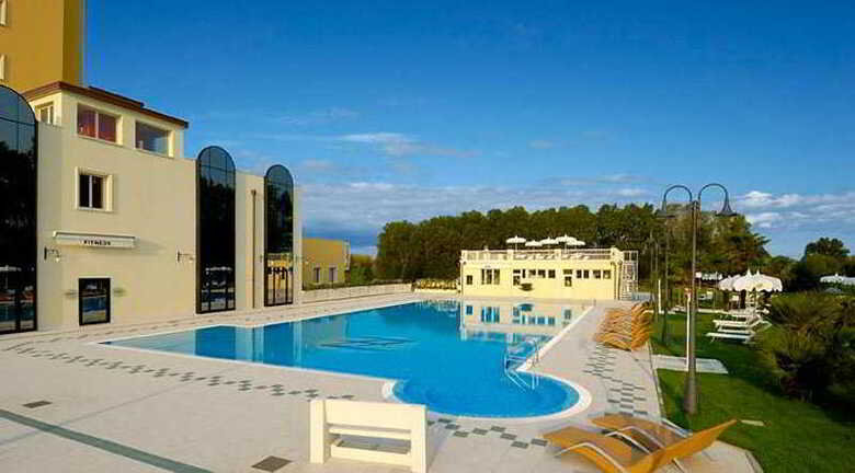 Zanhotel & Meeting Centergross