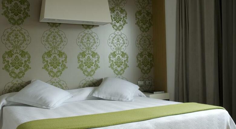 Hotel NH Palermo