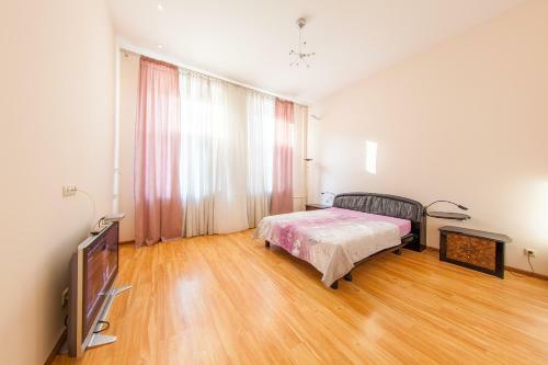 Apartment On Gorodetskogo Street