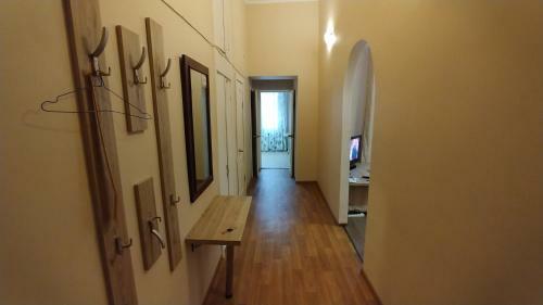 Apartment On Baseina Street Near Khreschatyk