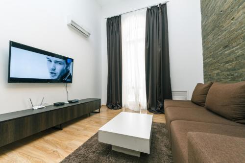 Vip Apartment At Horodetskoho 4