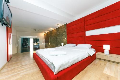 Vip Apartment At Horodetskoho 4