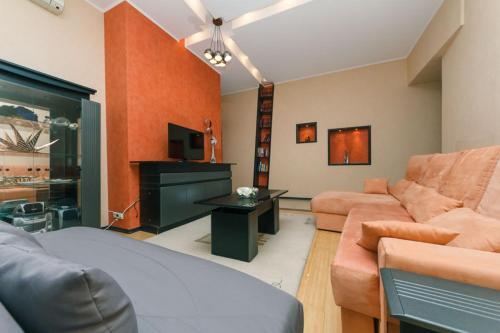 Apartment Malaya Zhitomirskaya 3