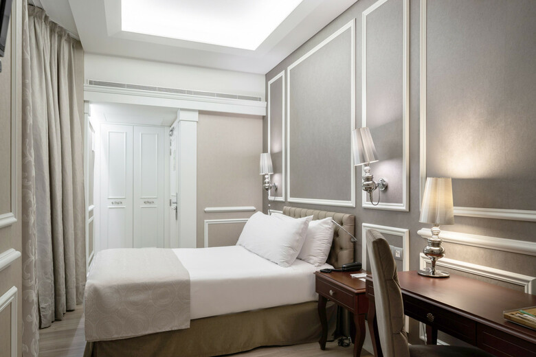 Hotel Catalonia Passeig De Gr�cia