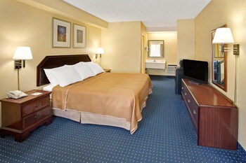 Hotel Howard Johnson Express Inn - College Park