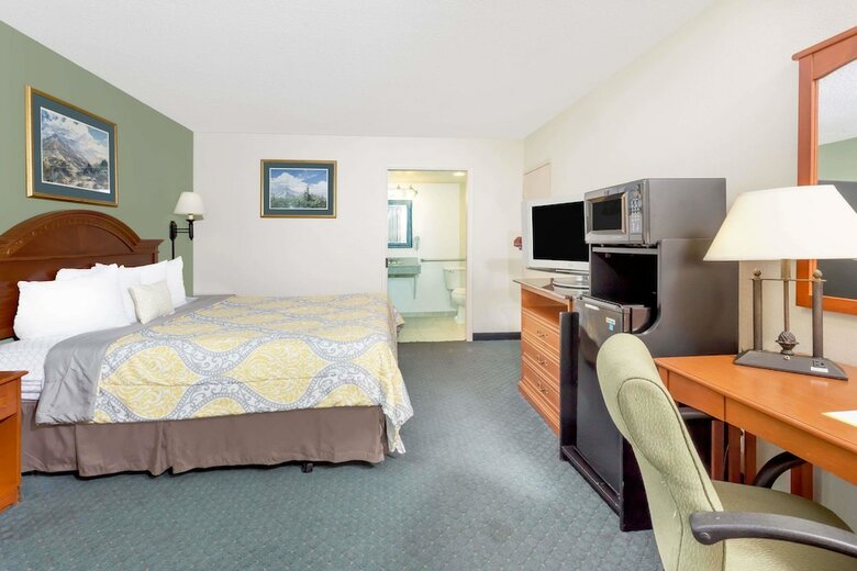 Hotel Days Inn Cedar Falls- University Plaza