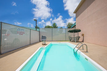 Hotel Howard Johnson Express Inn - Beckley