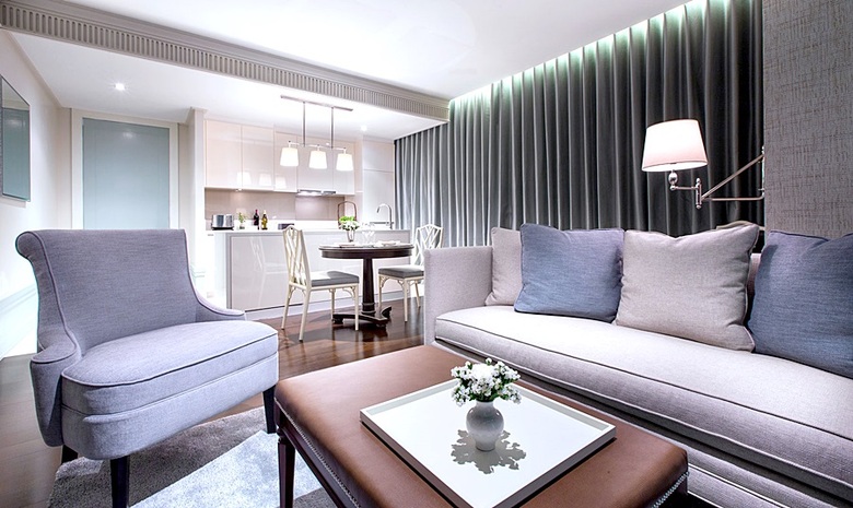Hotel Oriental Residence Bangkok