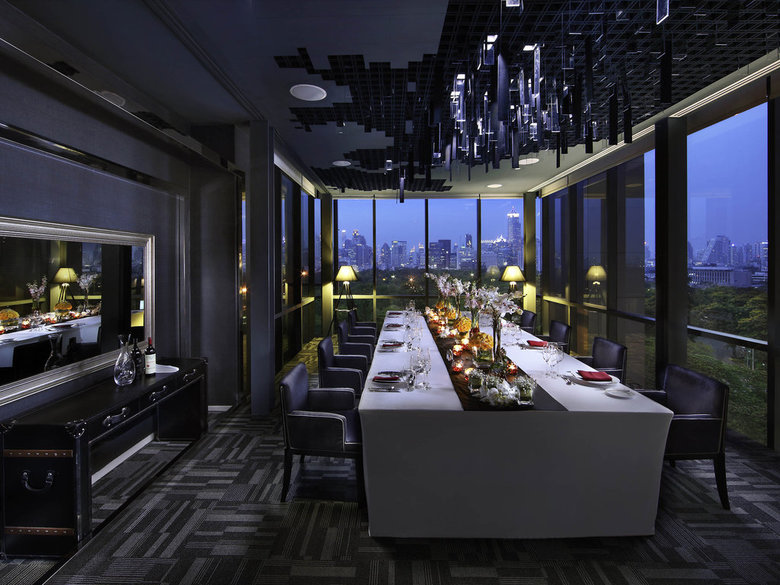 Hotel Sofitel So (so Club)