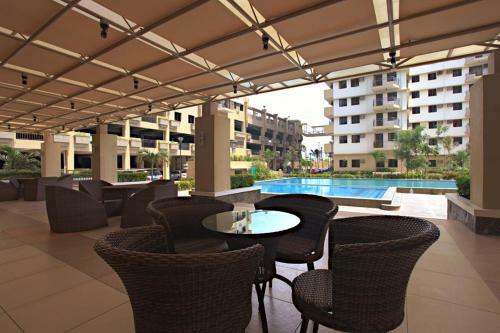 Apartamentos Cypress Towers Unit 112