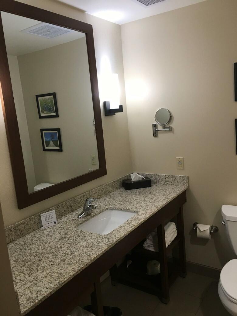 Hotel Comfort Suites