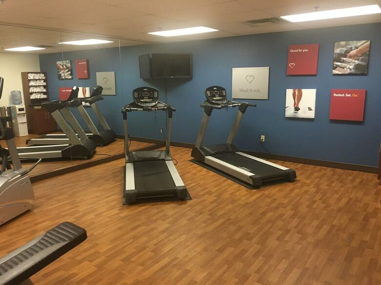 Hotel Comfort Suites