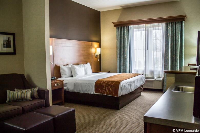 Hotel Comfort Suites