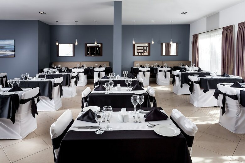 Hotel Melia Tortuga Beach Resort