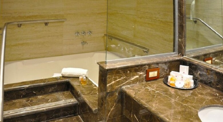 Amerian Hotel Casino Carlos V