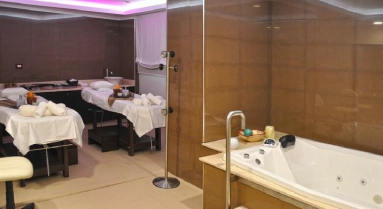 Amerian Hotel Casino Carlos V