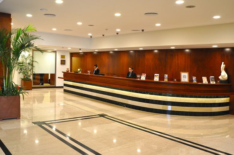 Amerian Hotel Casino Carlos V