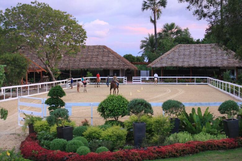 Donatela Hotel