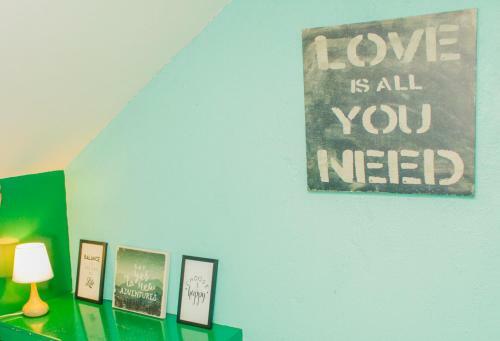 Nomadsmnl Backpackers Homestay