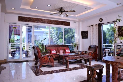 Hotel Zen Rooms Puerto Princesa Bay