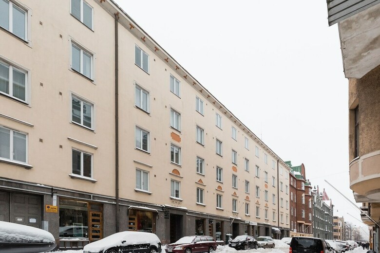 Central 2-bedroom Design Apartment