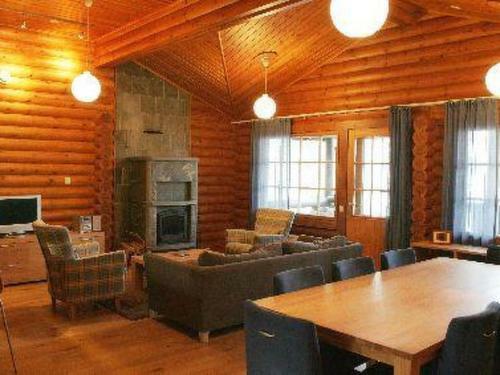 Holiday Home Villa K�r�nk�