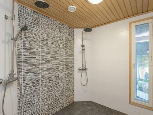 Holiday Home V�yl�nvarsi