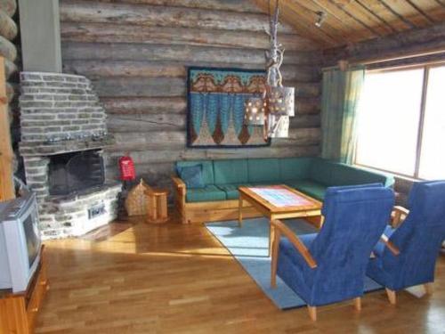 Holiday Home Kelokieppi
