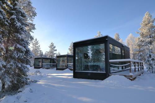 Hotel Iisakki Glass Village