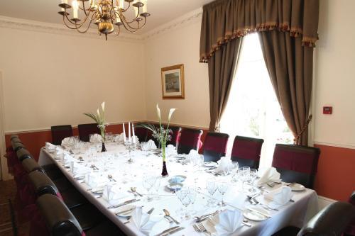 Best Western Gatehouse Hotel
