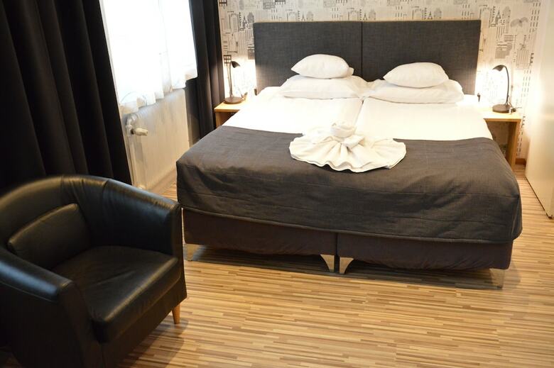 Best Western Hotel Anno 1937