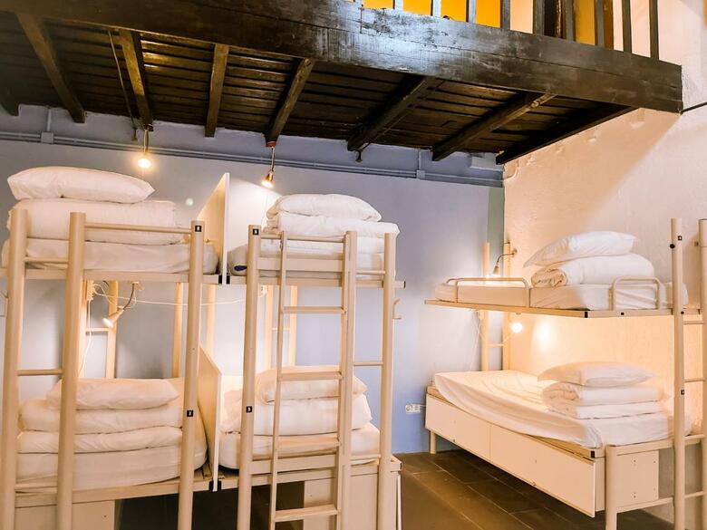 Hotel Hostal Equity Point Lisboa