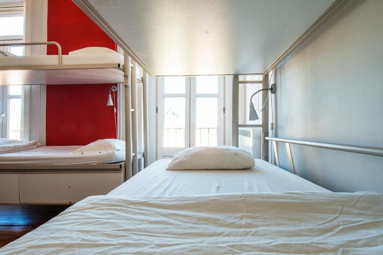 Hotel Hostal Equity Point Lisboa