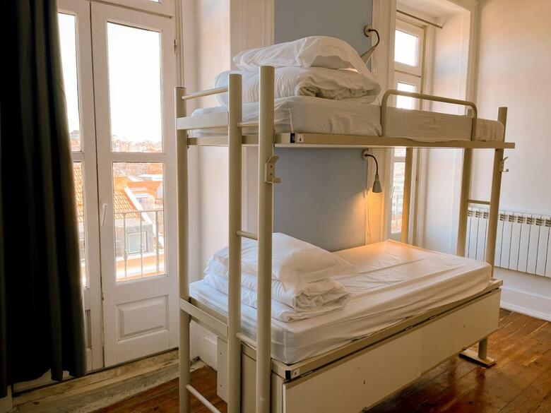 Hotel Hostal Equity Point Lisboa