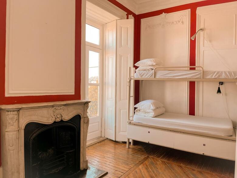 Hotel Hostal Equity Point Lisboa