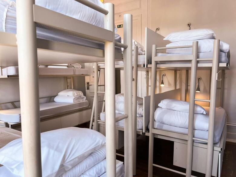 Hotel Hostal Equity Point Lisboa