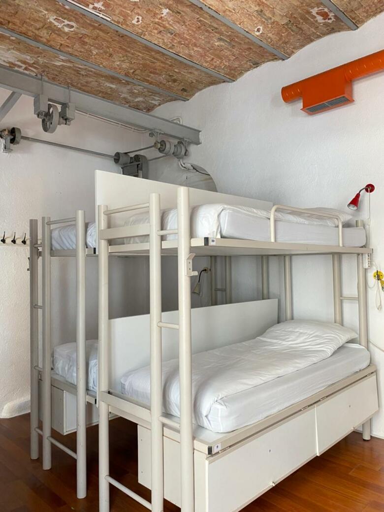 Hotel Hostal Equity Point Lisboa