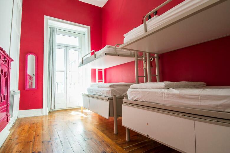 Hotel Hostal Equity Point Lisboa