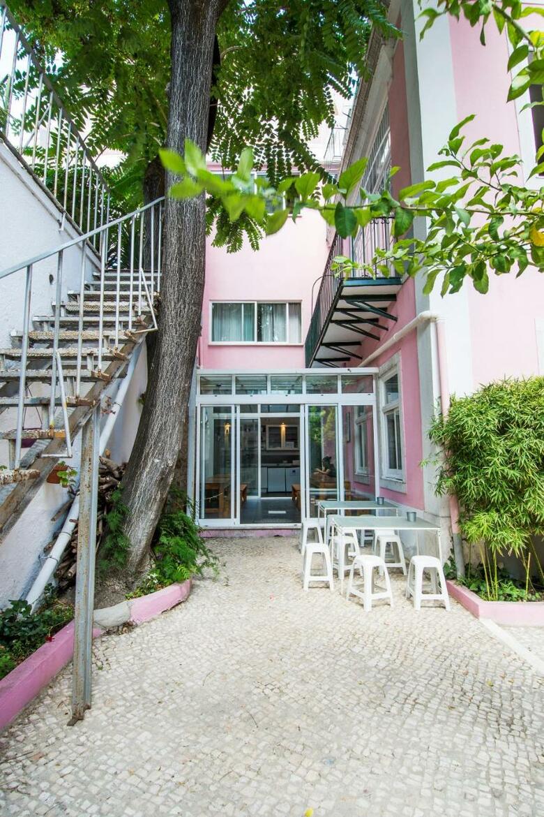 Hotel Hostal Equity Point Lisboa